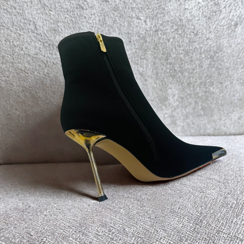 Gold Sivri Burun İnce Topuklu Bot